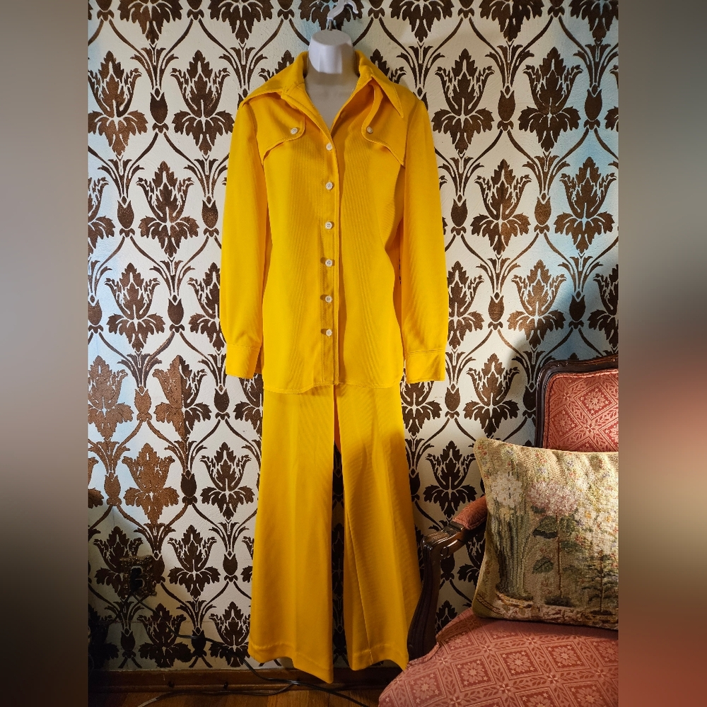 Vtg.ACT III MOD 70s Woman's 8 ILGWU Union Yellow 2-Pc.Pants Set Bell Bottoms